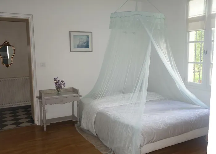 לינה וארוחת בוקר Toulousaine Grisolles (Tarn-et-Garonne)